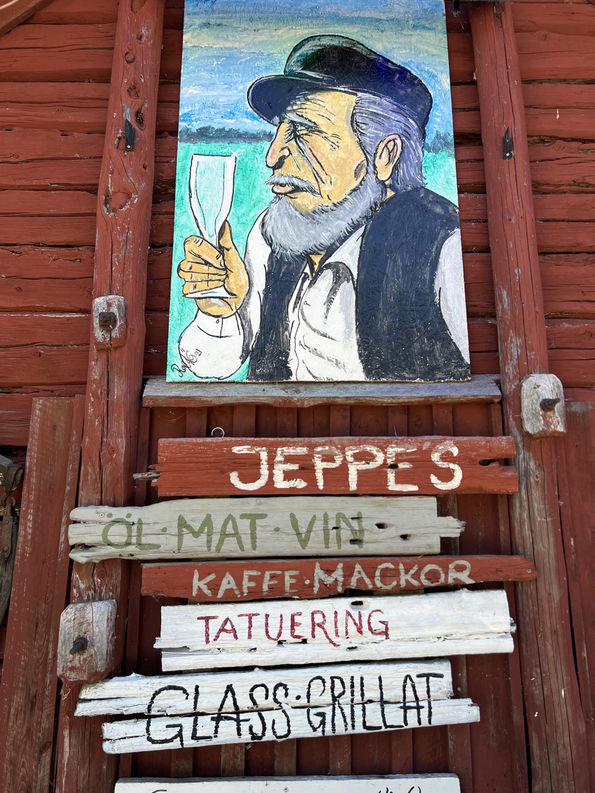 Explore Hiking Sections of the Stockholm Archipelago Trail